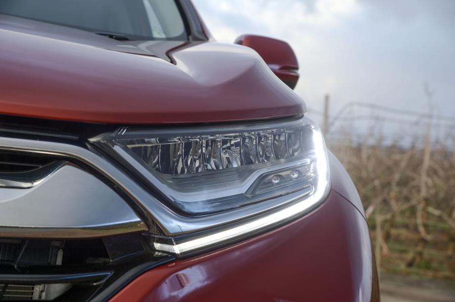 Детали экстерьера Honda CR-V 2017 года  (ZA) (фото 3 из 23)